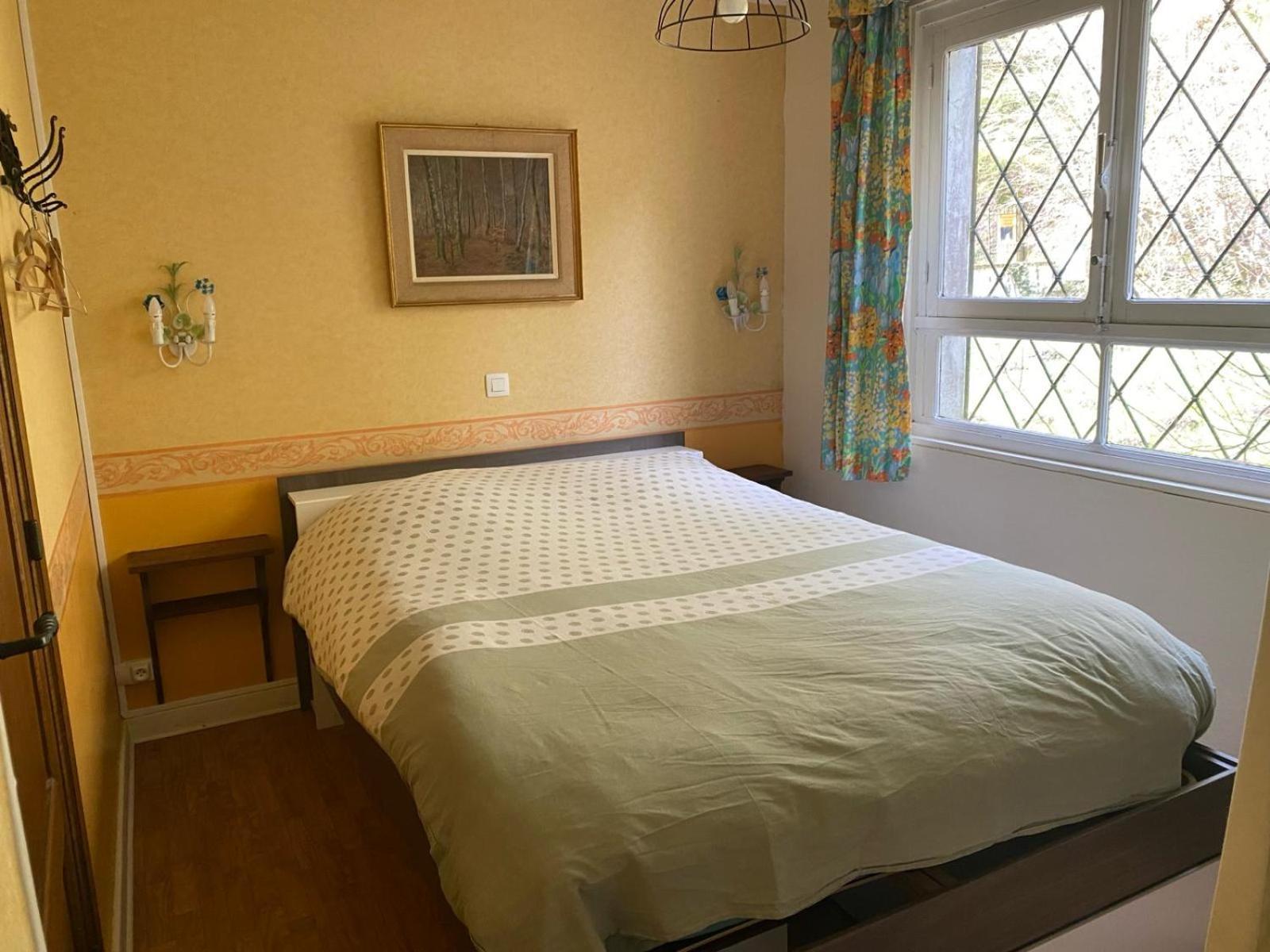 Propriete Bordee D'Etangs, Propice A La Detente Florenville Esterno foto