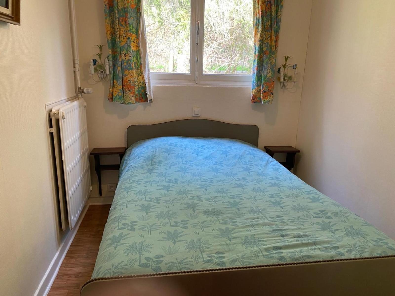 Propriete Bordee D'Etangs, Propice A La Detente Florenville Esterno foto