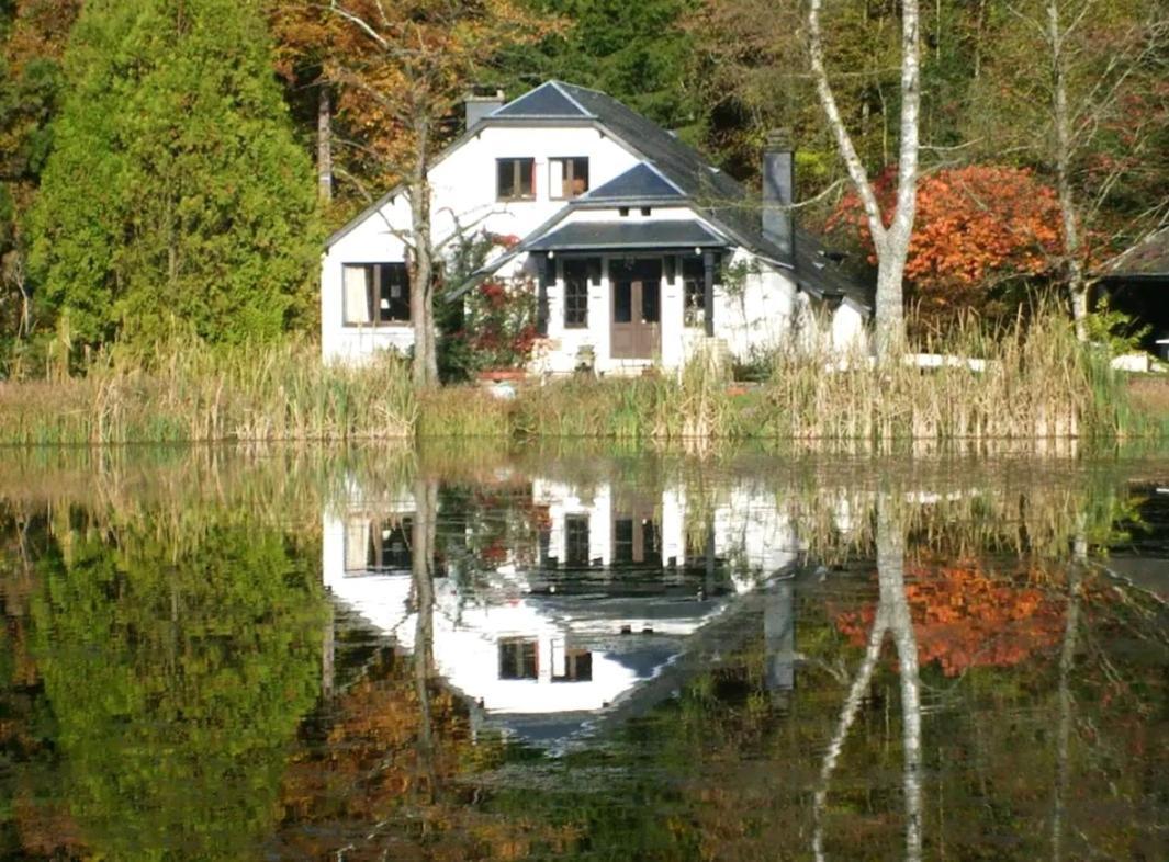 Propriete Bordee D'Etangs, Propice A La Detente Florenville Esterno foto